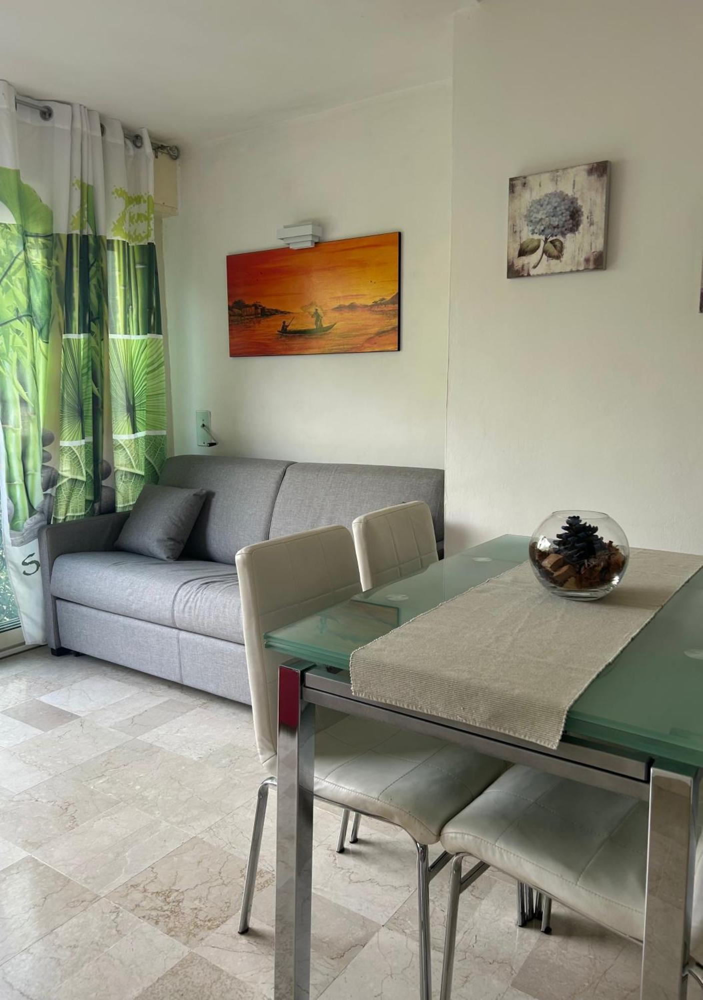 Appartamento Lido 'With Parking Space Included' Toscolano Maderno Exterior photo