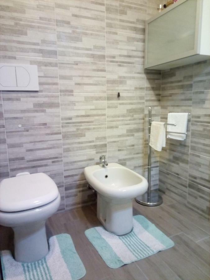 Appartamento Lido 'With Parking Space Included' Toscolano Maderno Exterior photo
