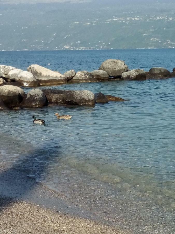 Appartamento Lido 'With Parking Space Included' Toscolano Maderno Exterior photo